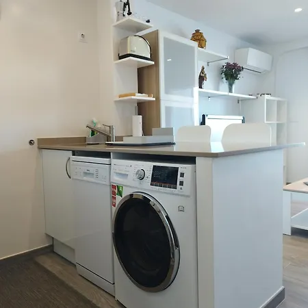 Moderno Centrico Con Increibles Vistas Al Mar *